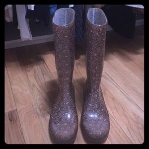 ☔️ Bandolino ‘Wellies’ / Rainboots